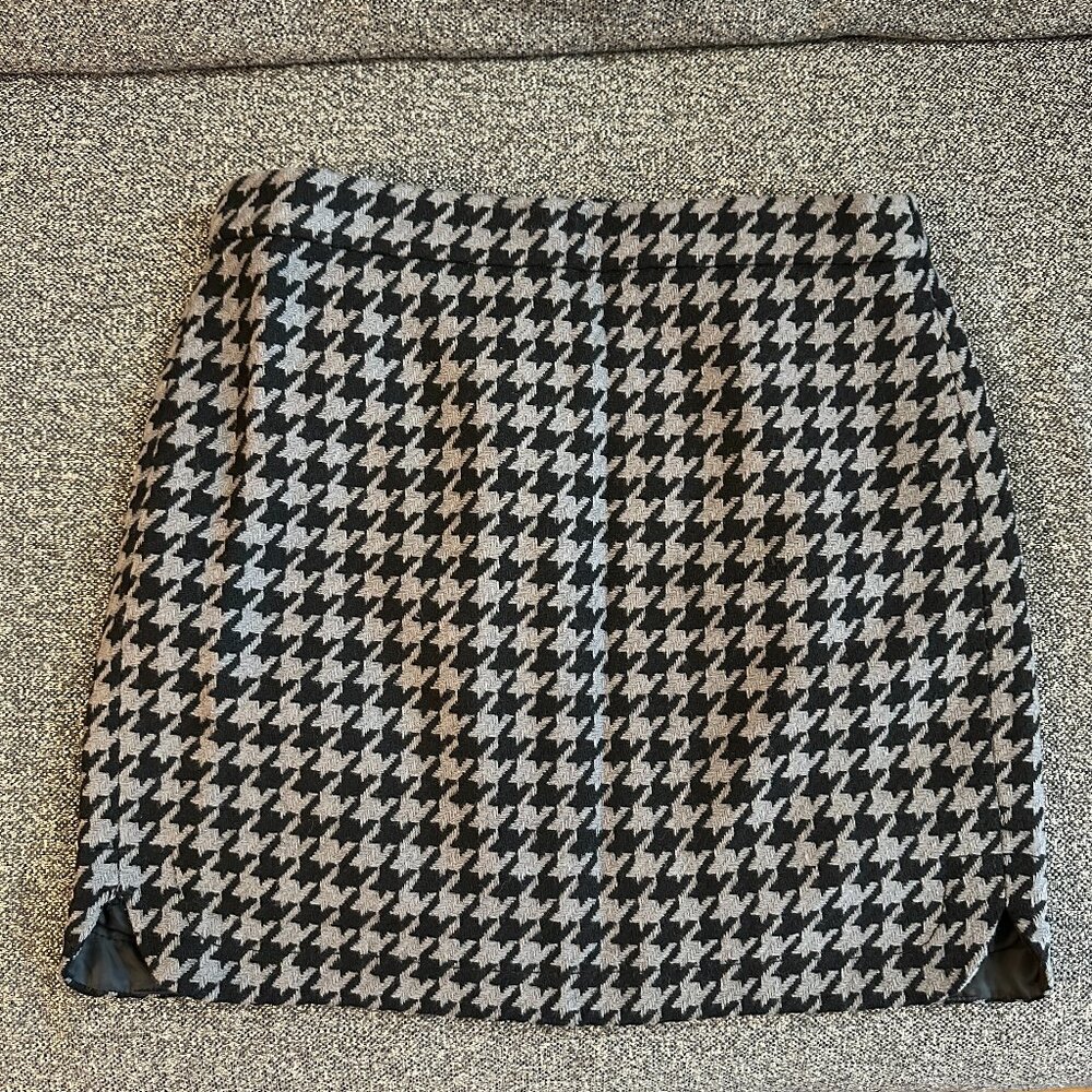 JCrew Houndstooth Wool blend Mini Skirt